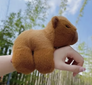 PELUCHE BRAZALETE CAPYBARA